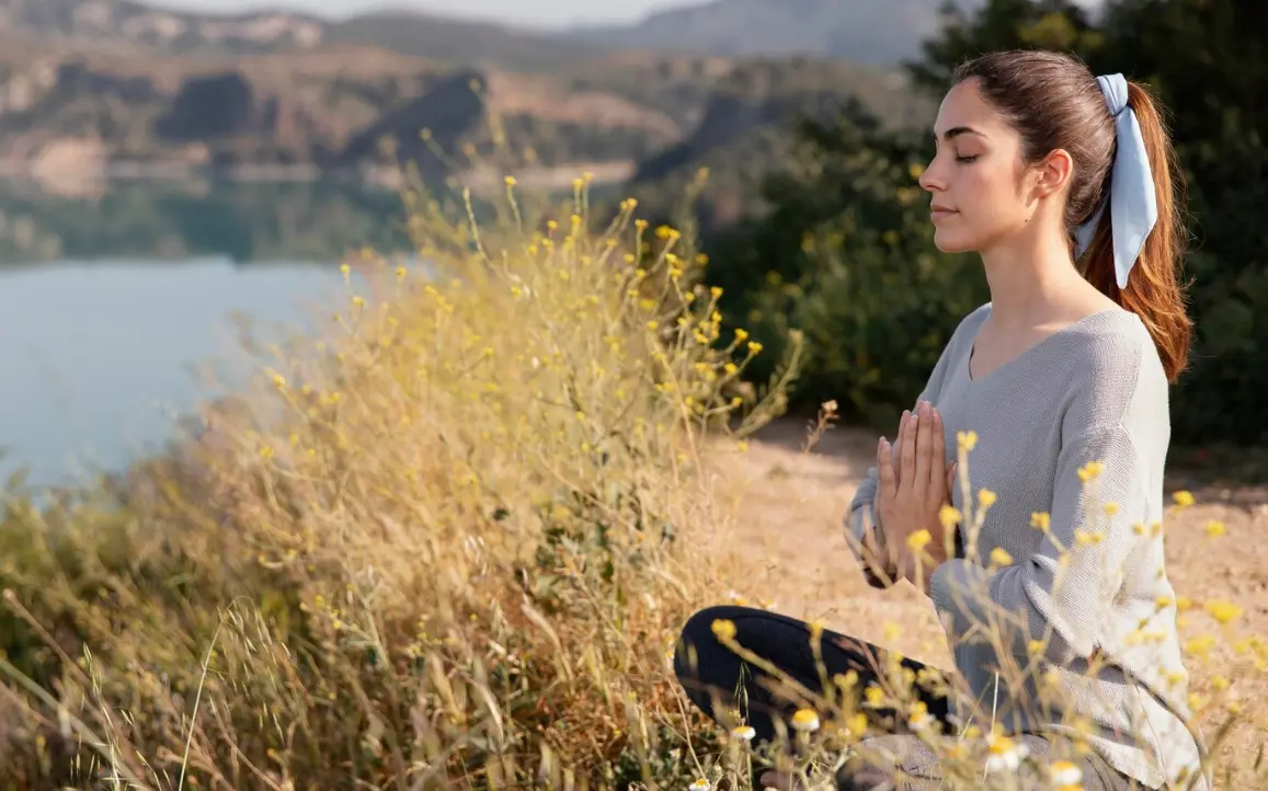 Integrating Fasting and Meditation into Your Routine