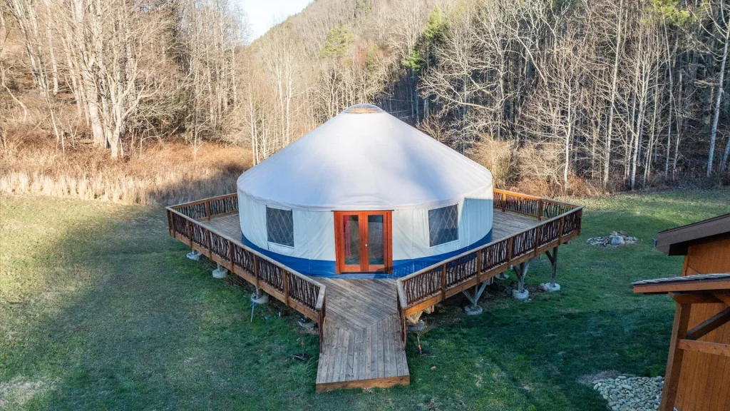 Maloca: Connecting Ancient Tradition with Modern Practices